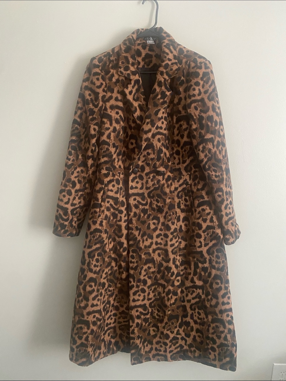 Venus Leopard-Print Fitted Waist Trench Coat in Brown and Black